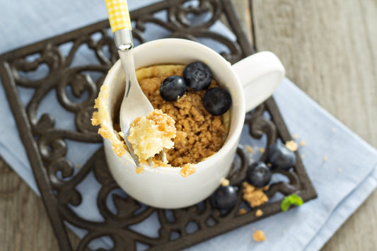 🥄 The Easiest High-Protein Mug Cake (Single-Serve and Fluffy!)
