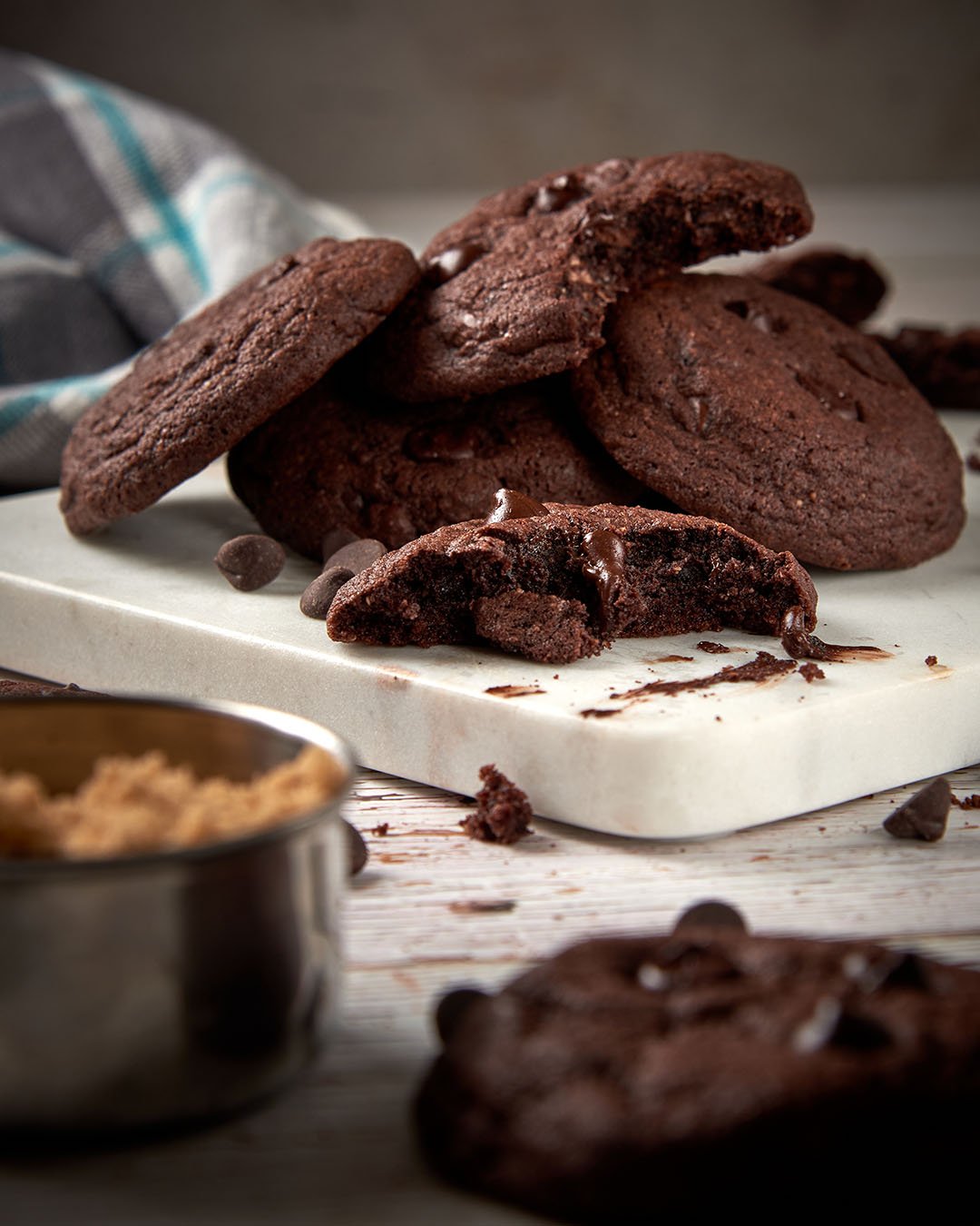 TRIPLE CHOCOLATE CHIP PROTEIN COOKIE BAKING MIX - HelloAmino